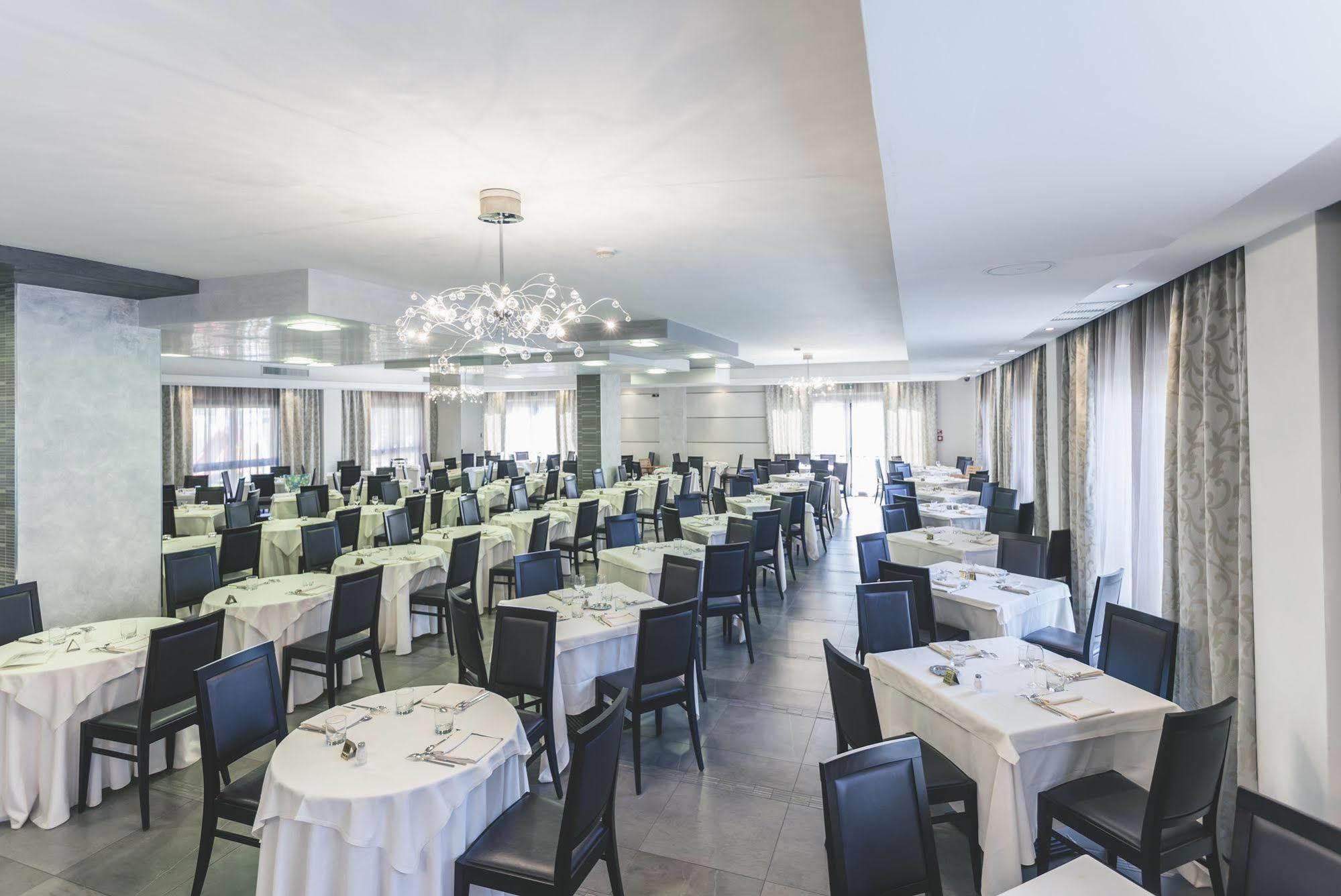 ואסטו Hotel Principe Residence מראה חיצוני תמונה