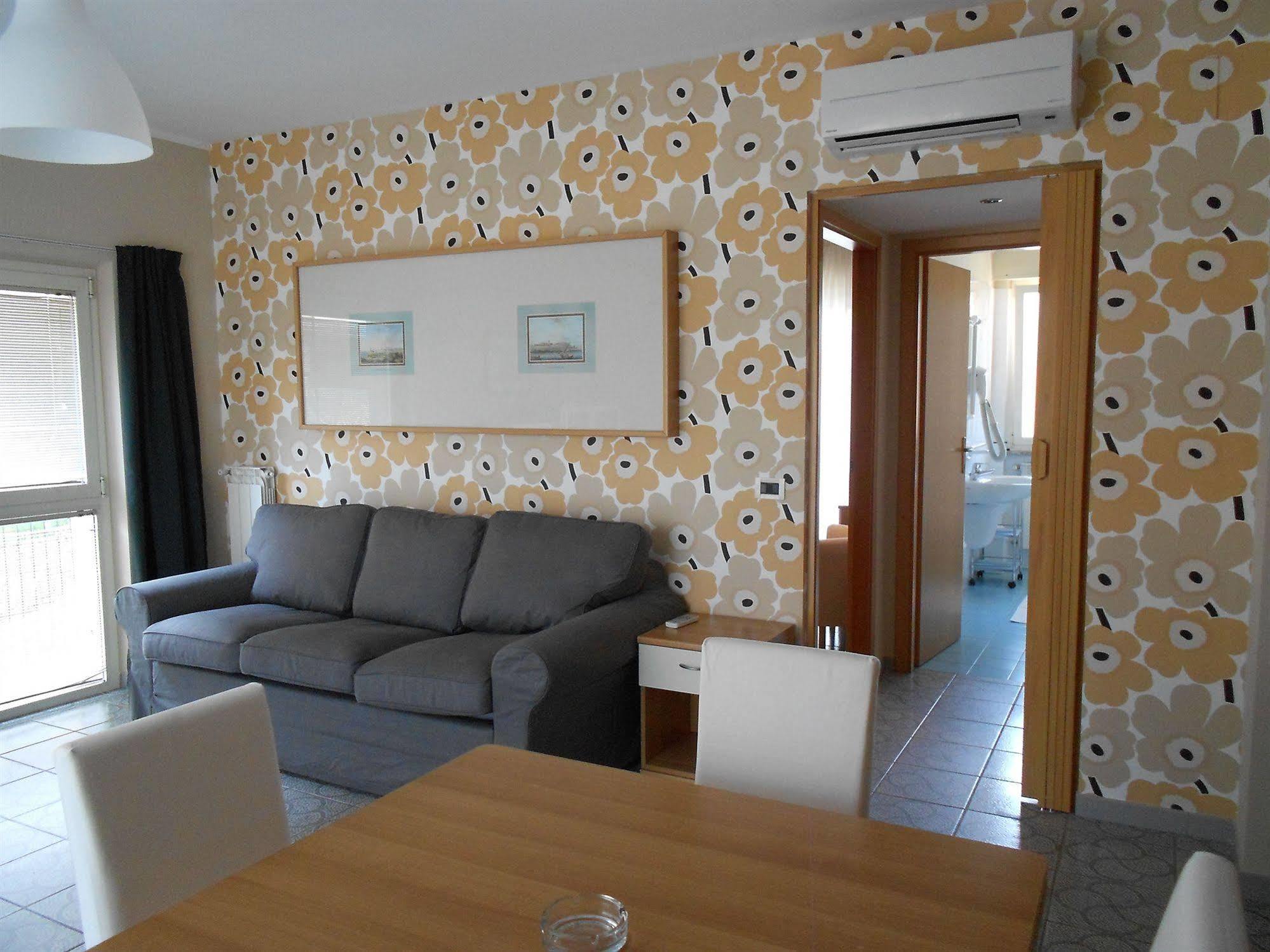 ואסטו Hotel Principe Residence מראה חיצוני תמונה